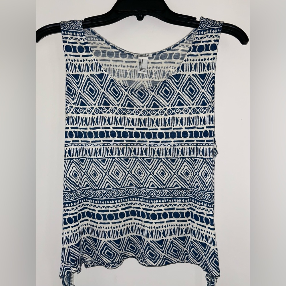 NWOT Blue & Cream Aztec Print Tank Top